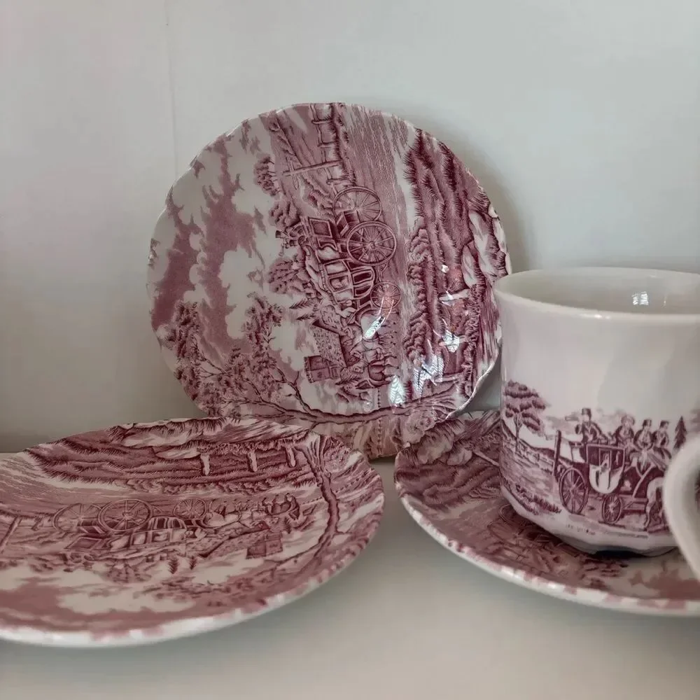 Royal Wessex Made In England Tea Cup Set of 3 Cantry Painting Design